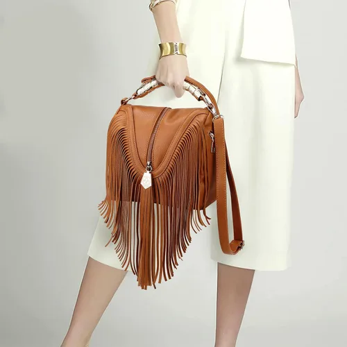 Vista 5 de Bolso bandolera para mujer con borla