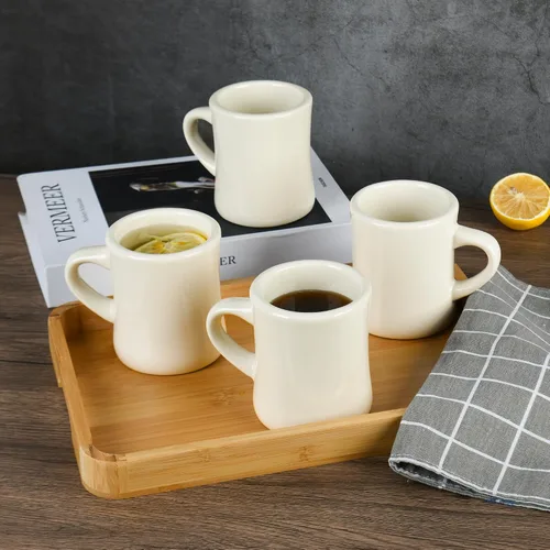 Vista 5 de Juego de 4 tazas de café blancas de 11 onzas, ideal para juego de cocina, viajes y té caliente (crema)