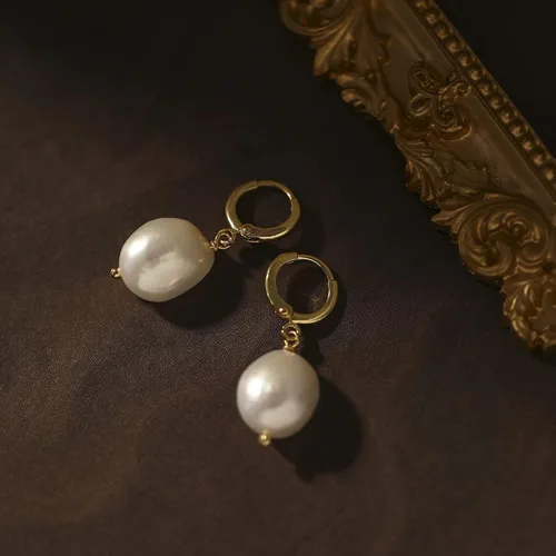 Vista 7 de 14k Gold Small Hoop Earrings with Simulated Baroque Pearl Earrings for Women Pearl Drop Dangle Earrings Gold Hoop Earrings for Women
