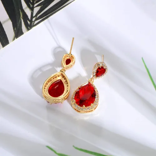 Vista 4 de Mycitta Juego de joyas de novia para boda, chapado en lágrima de 18 quilates, circonita cúbica, diamantes de imitación, juego de aretes para novia