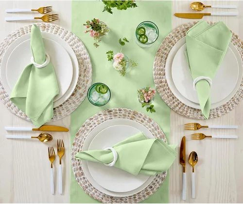 Vista 127 de Solino Home Juego de 4 manteles individuales blancos de 100 % lino puro de 14 x 14 pulgadas para invierno, San Valentín, primavera, Pascua, Fete