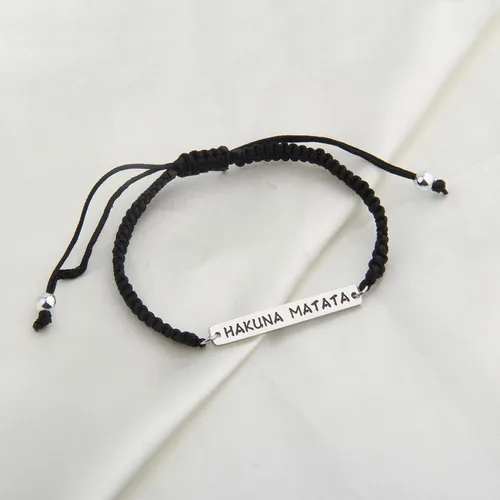 Vista 4 de KUIYAI Regalo inspirado en la pulsera de macramé sin preocupaciones