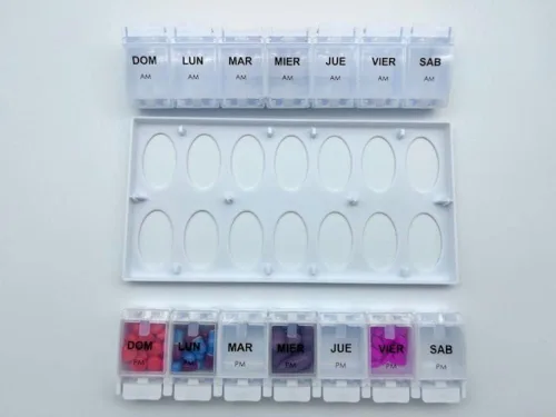 Vista 4 de Healthaccessories - Pastillero español para 7 días, dos veces al día, AM PM, organizador semanal de píldoras, organizador de píldoras
