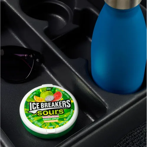 Vista 4 de ICE BREAKERS Sours - Latas de mentas sin azúcar con sabor a fruta surtida, 1.5 onzas (8 unidades)
