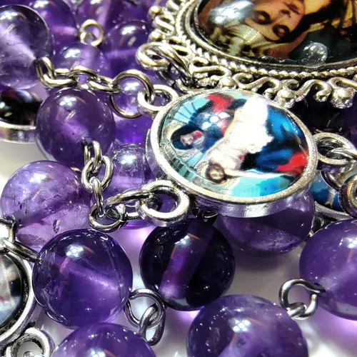 Vista 3 de Seven Sorrows Rosario Beads Chaplet Cristal Natural Rosery Cross Regalos católicos