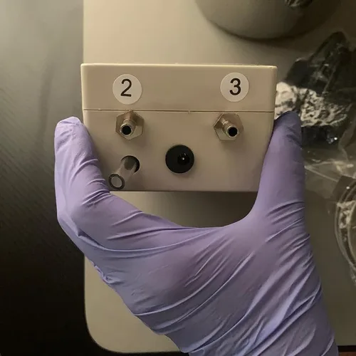 Vista 3 de Bomba de pulsación de vacío de ordeñadora eléctrica, (modelo clásico enchufable)