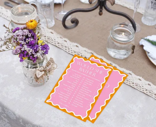 Vista 4 de Borde ondulado rosa con texto en inglés «Would She Rather» para 30 invitados con tarjetas de juego, juego de despedida de soltera con borde