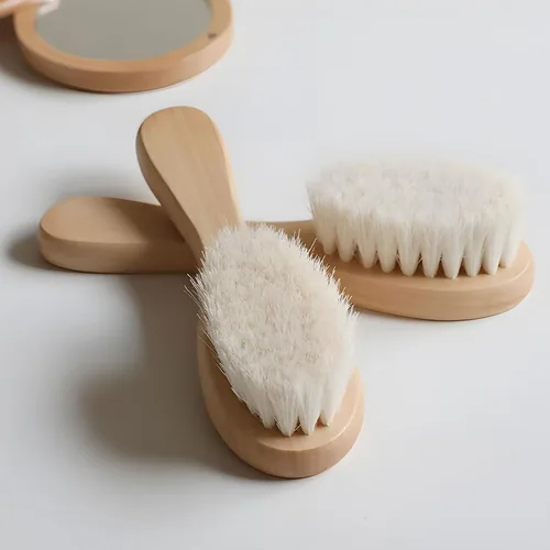 Vista 6 de Paquete de 2 cepillos de pelo de bebé con mango de madera y cerdas de cabra súper suaves para recién nacidos y niños pequeños
