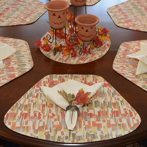 Vista 2 de Britto Garden Party - Juego de dos manteles individuales en forma de cuña con estampado naranja