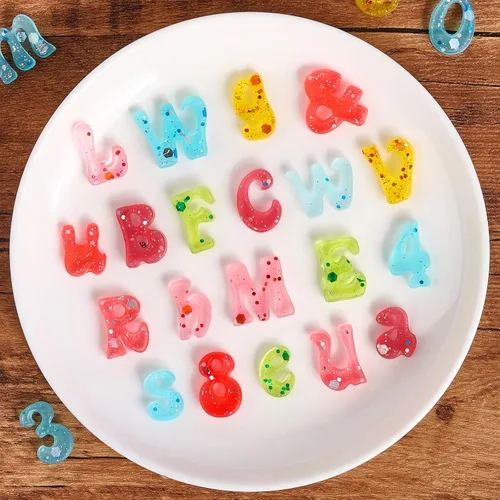 Vista 6 de Moldes de silicona para fondant de letras y números, 3