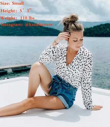 Vista 2 de ECOWISH - Blusa casual para mujer con cuello en V, túnica con estampado de leopardo, manga larga y con botones