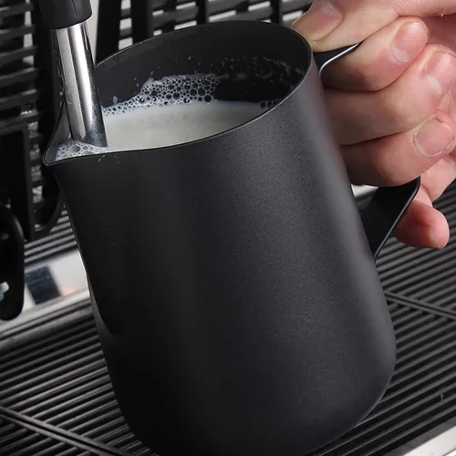 Vista 6 de Jarra espumadora de leche espresso de 12 oz/20 onzas, jarra espumadora de leche de acero inoxidable 304 para hacer café, café con leche, arte