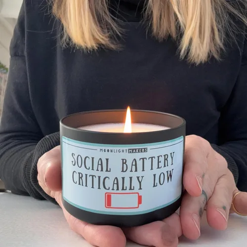 Vista 12 de Moonlight Makers Inner Peace Starts with Four Words: Not My F*cking Problem - Lavender Driftwood Scented Soy Wax Candle, Funny Birthday & Bridal