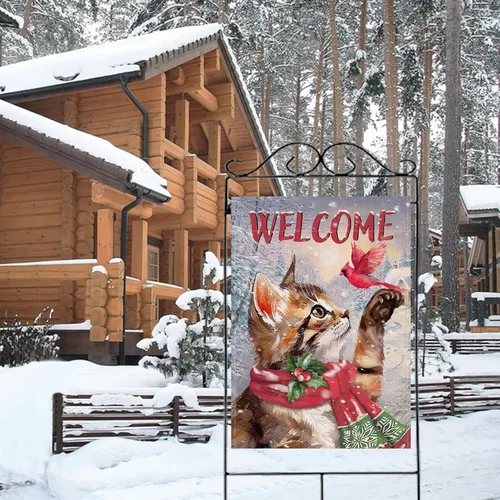 Vista 6 de Selmad Bandera decorativa de bienvenida con gato atigrado de invierno, diseño de pájaro rojo de Navidad, decoración exterior de arpillera grande
