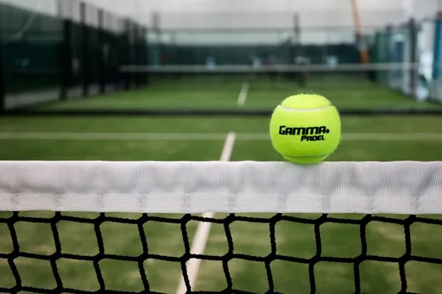 Vista 6 de Gamma Pelotas de pádel presurizadas deportivas, aprobadas por IPF, paquete de 3 unidades, alto rendimiento, rebote duradero y consistente, ideal