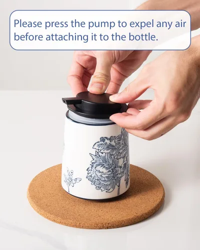Vista 7 de Dispensador de jabón de manos para baño, dispensador de loción de cerámica, accesorios de baño chinoiserie, flores y ramas azules y blancas