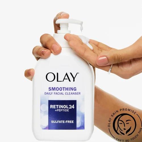 Vista 3 de Olay Lavado facial, limpiador facial diario con retinol, péptidos y glicerina, alisa, nutre la superficie de la piel, hidrata mientras limpia - Sin