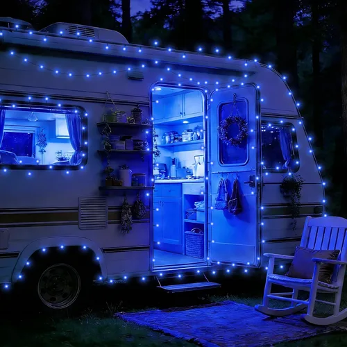 Vista 9 de QITONG Paquete de 2 tiras de luces solares azules para exteriores, impermeables, cada 33 pies, 100 luces LED de Navidad, 8 modos de cable verde