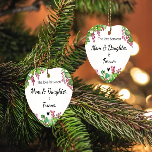 Vista 6 de Adorno para madre e hija 2026, regalos para mamá e hija, adorno de cerámica para árbol de Navidad de 2.9 pulgadas, regalo de recuerdo para madre