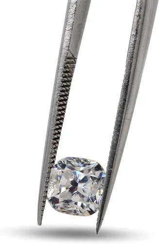 Vista 2 de SAVEARTH DIAMONDS Diamante suelto de moissanita creado en laboratorio de 0.315 pulgadas (0.315 in) de talla cojín para colgante, aretes, joyería