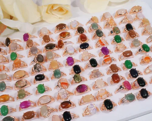 Vista 2 de Paquete de 100 anillos al por mayor para artículos de boutique para reventa a granel anillos de cristal joyería liquidación Anillos De Piedras