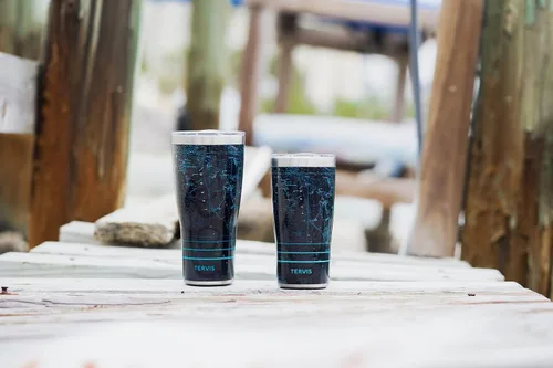 Vista 3 de Tervis Traveler Nautical Collection - Vaso aislado de triple pared con diseño de carta del Caribe, taza de viaje mantiene las bebidas frías
