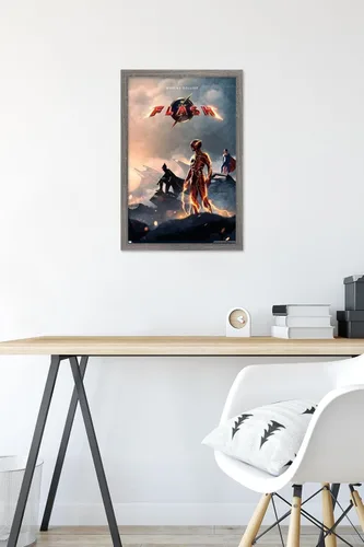 Vista 6 de Trends International DC Comics Movie The Flash - Póster de pared de una hoja, 22.4 pulgadas de largo x 14.7 pulgadas, versión enmarcada de madera