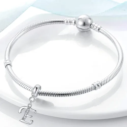 Vista 2 de PEARLOVE Abalorio de letra inicial A-Z de plata de ley 925, cuentas colgantes del alfabeto para pulseras y collares, Circonita cúbica