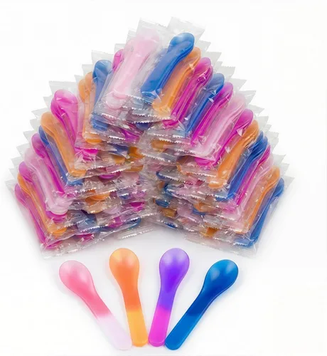 Vista 9 de Paquete de 28 cucharas de helado que cambian de color, cucharas de plástico resistentes a la rotura de 5.15 pulgadas, envueltas individualmente