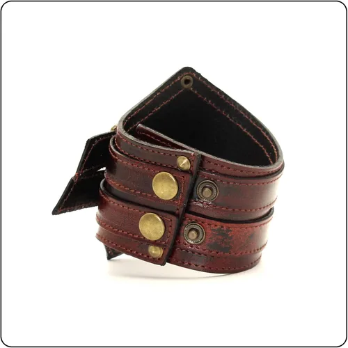 Vista 3 de Pulsera de cuero ancho con hebilla de cinturón punk rock