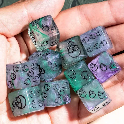 Vista 11 de Juego de 10 dados D6 de 16 mm, juego de dados blancos de 6 lados para juegos de mesa RPG Leather Storage Bag, DM Gift, for Dungeons and Dragons