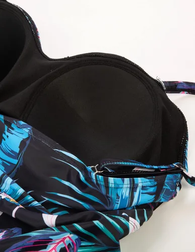 Vista 6 de Traje de baño Halter para mujer de dos piezas con pantalones cortos