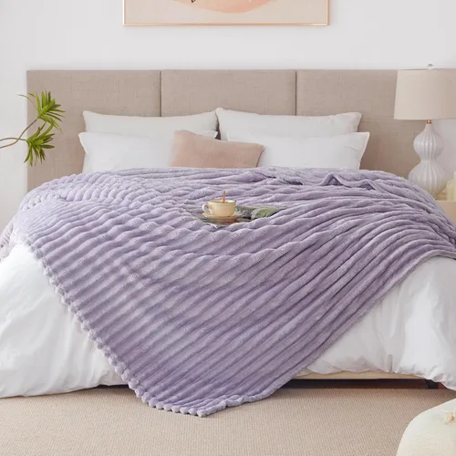 Vista 17 de EXQ Home Manta suave y suave de forro polar, acogedora y ligera para sofá o cama, manta de franela cálida y mullida para todas las estaciones