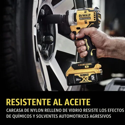 Vista 7 de DEWALT DCF911P2 20V MAX* 1/2 pulg. Llave de impacto inalámbrica con kit de yunque de anillo de retención