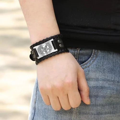 Vista 6 de Pulsera de cuero satánico, pulsera de cabeza de cabra satánica de baphomet de demonio, brazalete gótico de pentagrama invertido