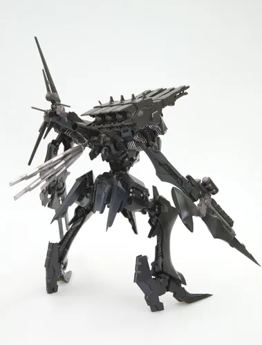Vista 4 de Núcleo blindado: Omer Type-Lahire Stasis Fine Scale Model Kit