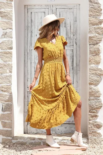 Vista 2 de PRETTYGARDEN - Vestido bohemio de manga corta con cuello en V y plumetí con volantes, vestido maxi fruncido de cóctel
