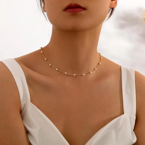 Vista 4 de TOBENY Collares de perlas para mujer, chapado en oro de 14 quilates, collar de gargantilla delicada cadena de boda collar de perlas de agua dulce