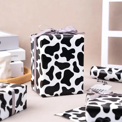 Vista 5 de WRAPAHOLIC Rollo de papel de regalo de vaca, mini rollo, 17 pulgadas x 33 pies, diseño de estampado de vaca, perfecto para bodas, cumpleaños Blanco