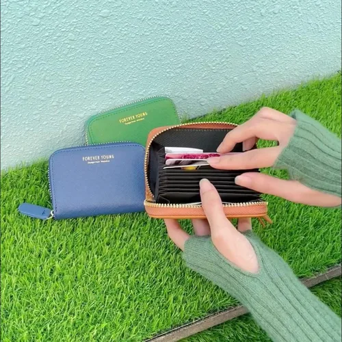 Vista 4 de JIUFENG Cartera de tarjetas de crédito con bloqueo RFID para mujer, cremallera alrededor del tarjetero, Gris