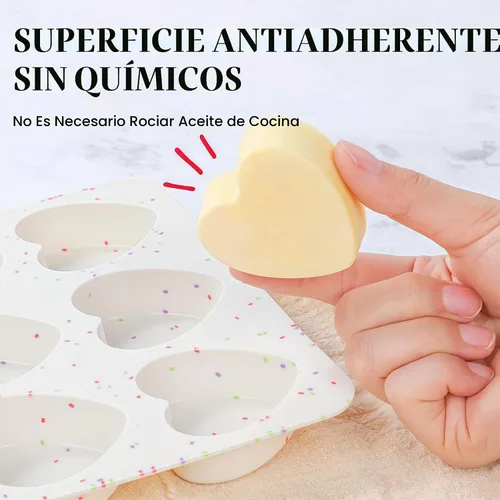 Vista 2 de Moldes de silicona pequeños en forma de corazón de 2 pulgadas para chocolate, caramelo, pastel, jabón (Juego de 2, crema)