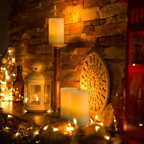 Vista 4 de Homemory Velas de cera sin llama de 5 x 3 pulgadas, velas LED de pilar con control remoto y temporizador, luz parpadeante amarilla ámbar