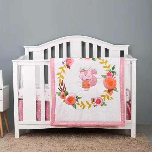 Vista 6 de Brandream Juego de ropa de cama para guardería para niñas, color rosa, diseño floral, edredón de 3 piezas, sábana bajera, falda de cuna, ardilla
