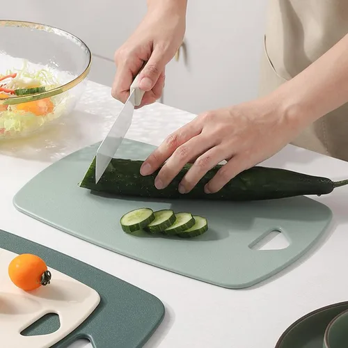 Vista 6 de Juego de 3 tablas de cortar para cocina, tablas de cortar de plástico, tablas gruesas para carne, verduras, frutas, con mango de fácil agarre, aptas
