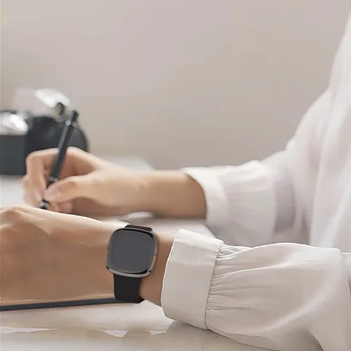 Vista 7 de Correa compatible con Fitbit Sense 2 / Sense Bands, Fitbit Versa 4 / Versa 3 bandas para mujeres y hombres, correa de repuesto de silicona suave