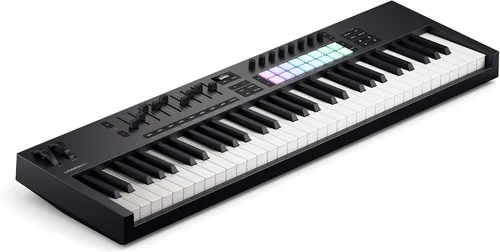 Vista 19 de Novation Launchkey 25 MK4 - Controlador de teclado compacto de 25 teclas, USB, MIDI con integración DAW. Modo acorde, modo de escala, 8 almohadillas