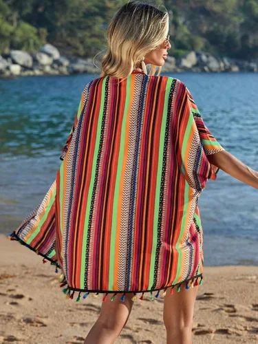 Vista 2 de Verdusa Conjunto de 3 piezas para mujer, kimono de manga corta, parte delantera abierta, camiseta bohemia y pantalones cortos tropicales con ribete