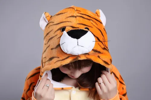 Vista 6 de Japsom Disfraz de tigre con capucha unisex para adultos