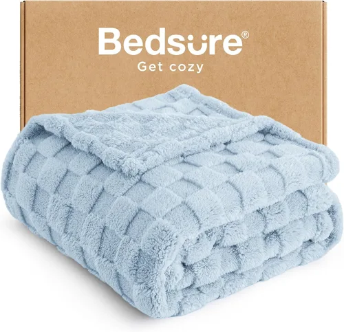 Vista 47 de Bedsure GentleSoft - Manta verde salvia para sofá, manta de forro polar a cuadros, regalos de Navidad para mujeres, hombres y niñas, bonita manta