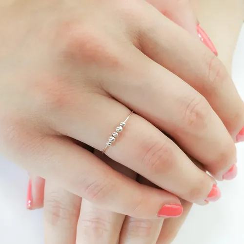 Vista 2 de Anillo de plata de ley para aliviar el estrés y la ansiedad, anillo giratorio ajustable con cuentas de metal